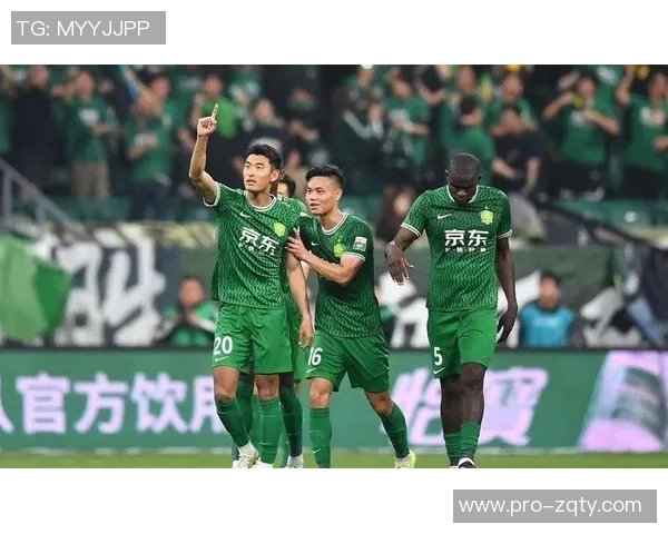 成都蓉城正式签约29岁前锋王子铭上赛季为北京国安打入5球